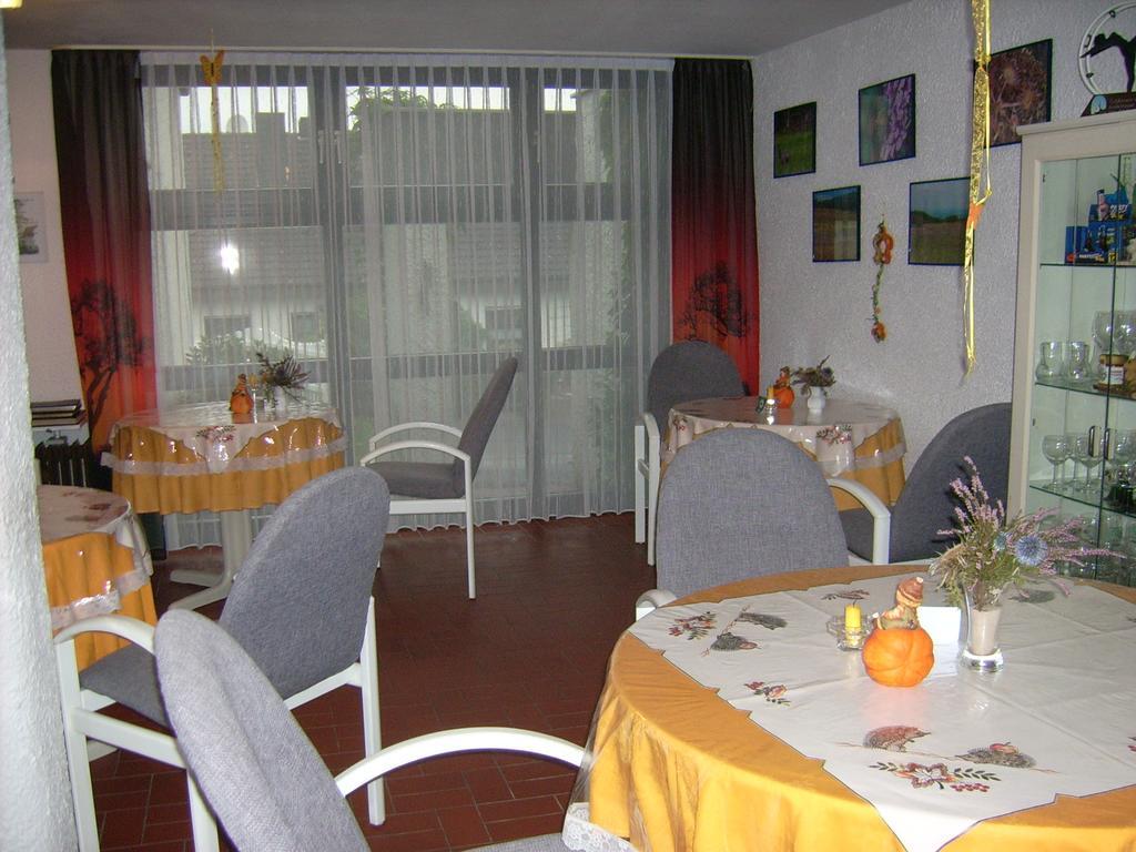 Gaestehaus Hochrhoenblick Schönau an der Brend Eksteriør bilde