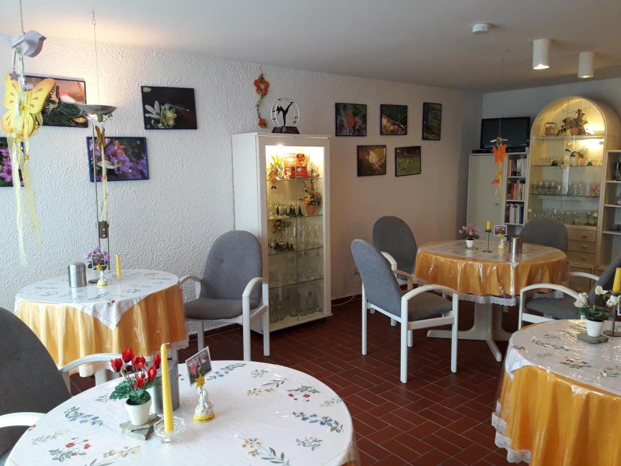 Gaestehaus Hochrhoenblick Schönau an der Brend Eksteriør bilde